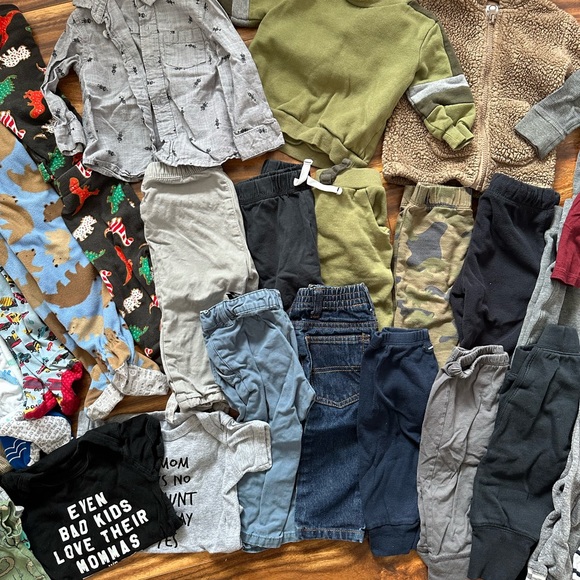 Boys 6-12 month lot - Picture 3 of 4